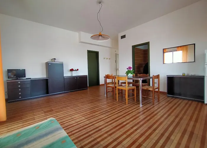 Attico Trilocale Cod 218 Con Vista Mare *