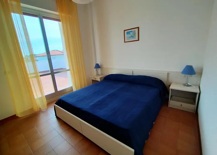 Attico Trilocale Cod 218 Con Vista Mare Appartement *