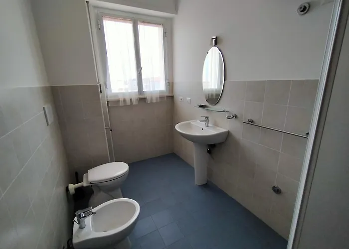 Attico Trilocale Cod 218 Con Vista Mare * Marcelli
